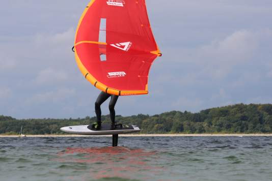 Günstig, aber auch gut? Der Gunsails Fluo Wing im Test