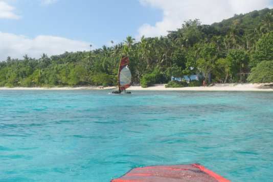 With windsurfer and SUP through Tonga's island world