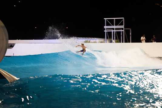 Surfing without the sea – these are the best waves away from the coast