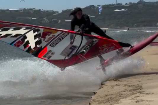 Shaka into Boardslide auf Sand! – Lennart Neubauer wird kreativ