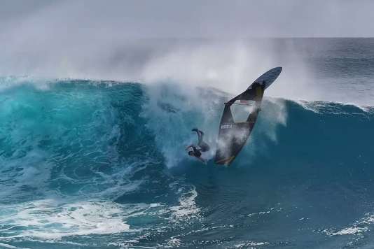 Cloudbreak in voller Wucht – Paul van Bellens beste Clips aus Fiji