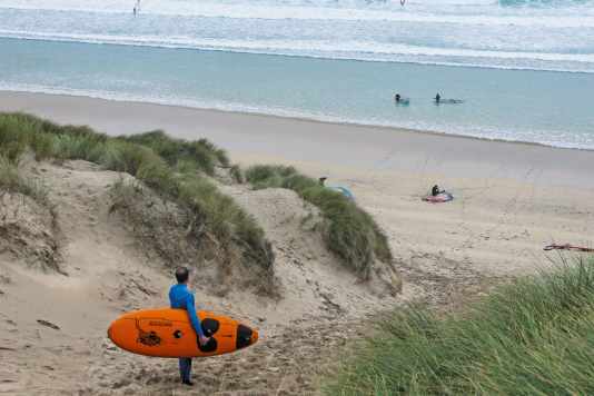 Die besten Windsurf-Spots in Cornwall