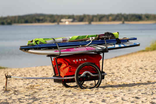 Neuer Fahrradanhänger für Wassersportler