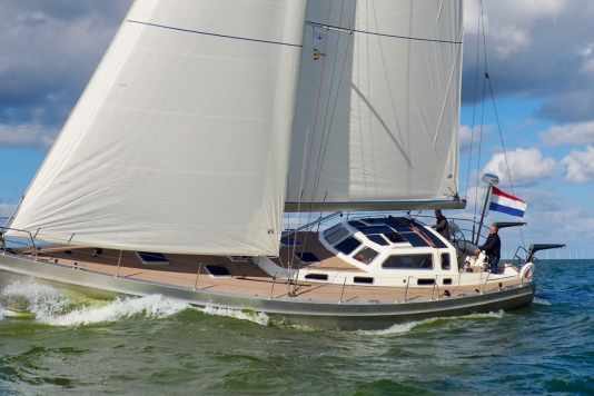 Wie elegant kann Aluminium segeln?