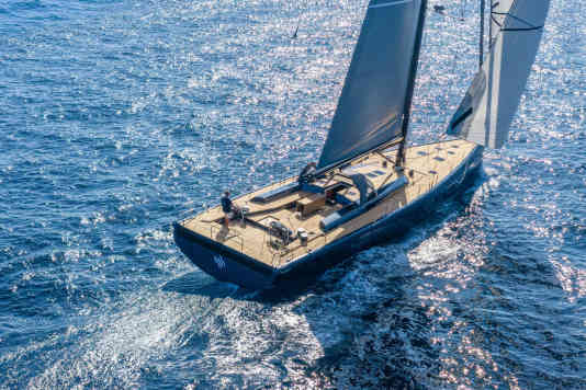 Maßgeschneiderter Maxi-Cruiser mit sportlichem Anspruch