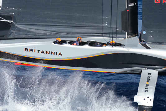 Ratcliffe gegen Ainslie – wem gehört Ex-„Ineos Britannia“?