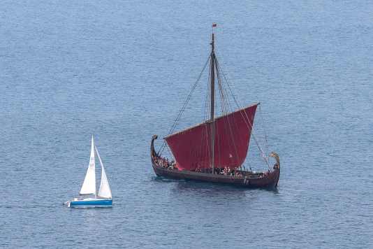 Warum in Nolans „Die Odyssee“ ein Wikingerschiff segelt