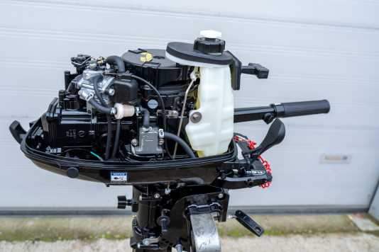 Come mettere in ibernazione il motore fuoribordo