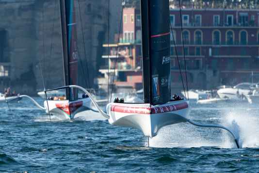 Luna Rossa dominant – Azzurri siegen sich in Cup-Laune