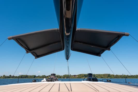 Aufblasbares Bimini ohne Gestänge