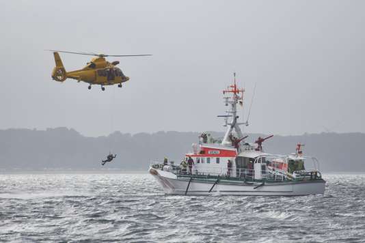 Rettungsübungen auf der Ostsee