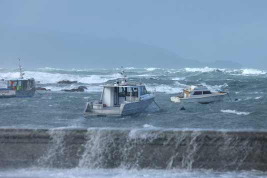 Des vagues de onze mètres au large de Wellington