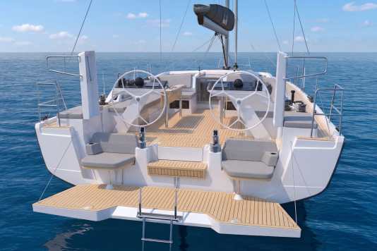Ulteriore sviluppo con Beach Club e Staysail