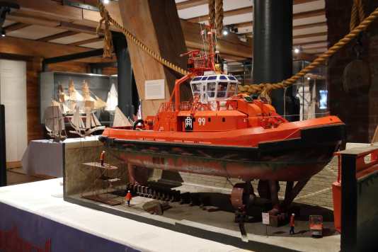 Internationales Maritimes Museum in Hamburg zeigt seltene Schätze