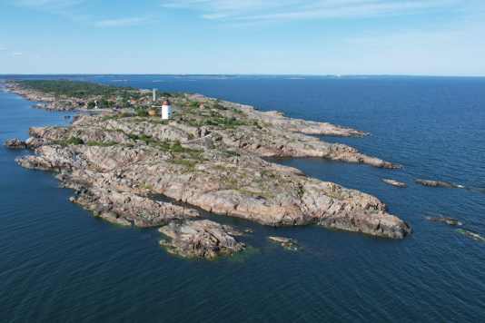 Öja ou Landsort ? Une île, deux noms, de nombreuses découvertes
