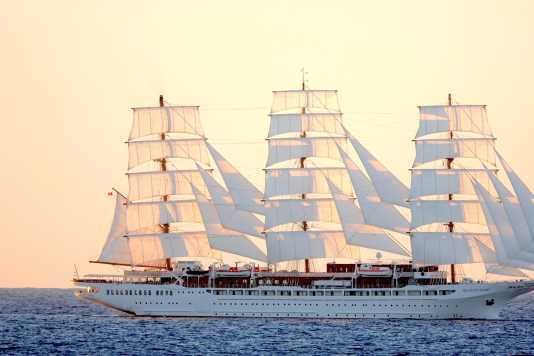 Max Giesinger in versione "unplugged" sotto vela