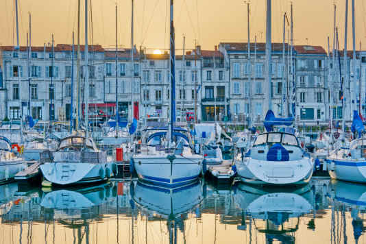 Französische Politiker fordern Luxussteuer beim Yachtkauf