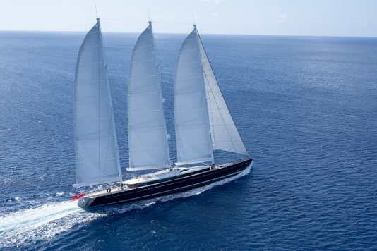 Royal Huisman costruisce una goletta di 81 metri senza proprietario