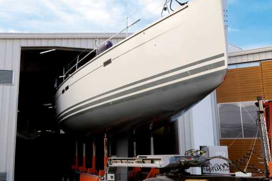 Gru, manutenzione, rimessaggio - dietro le quinte dell'azienda di servizi nautici