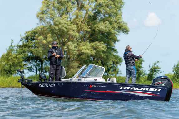 Deep-V-Angelboot – Allrounder für große Binnengewässer