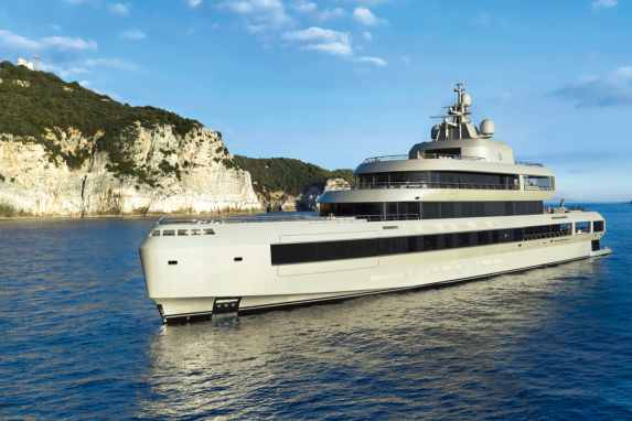 "No Rush" becomes the maritime legacy of fashion designer Giorgio Armani