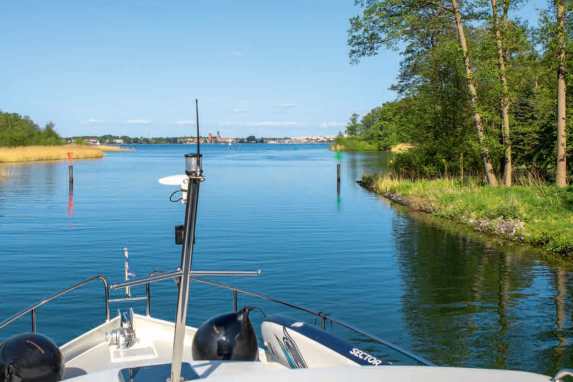 Alles zum Revier - die Mecklenburgische Seenplatte mit dem Motorboot - Jetzt anmelden!
