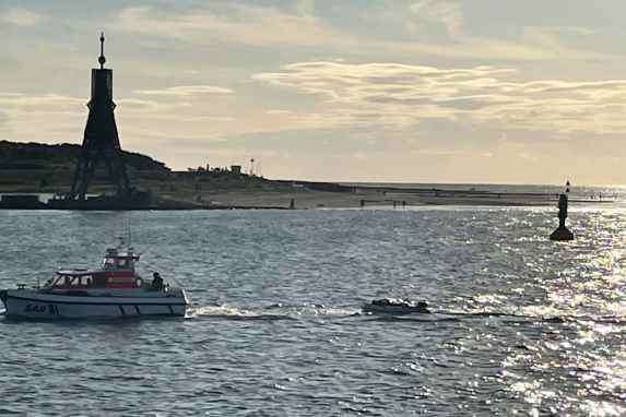 Fünf Menschen aus sinkendem Motorboot gerettet