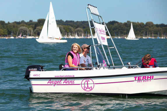 Bootsversteigerung - Für einen guten Zweck