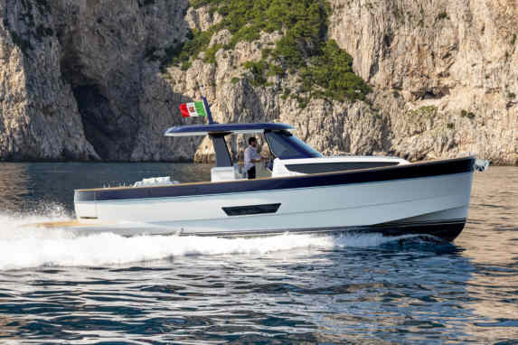 Zeitloser Gozzo-Stil