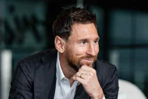 Lionel Messi bestellt Sunreef Ultima 88