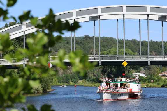 Moving floods - The Vltava above Prague