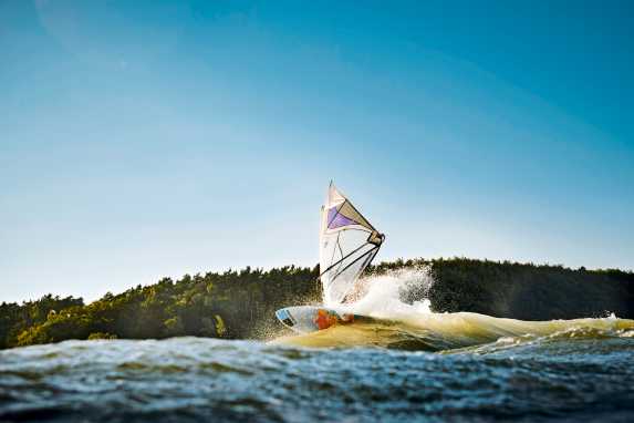 Die besten Windsurf-Spots auf Rügen