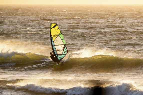 Wer ist Sebastian Bail?