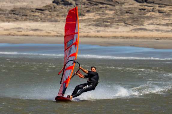 Severne launches new board and sail for speed surfing