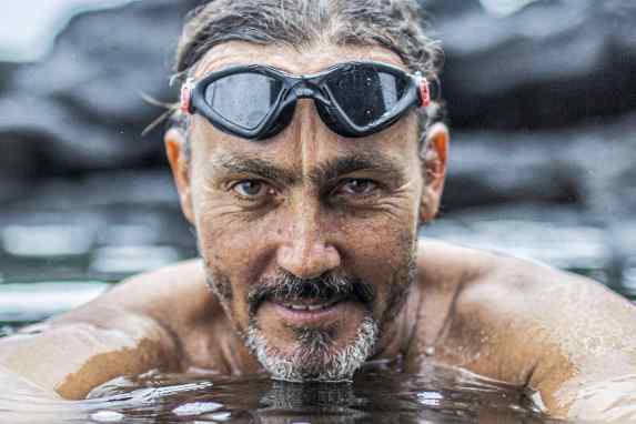 Windsurfing legend Robby Seeger needs help!