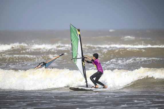 The kids of Moulay - minimal equipment, huge talents