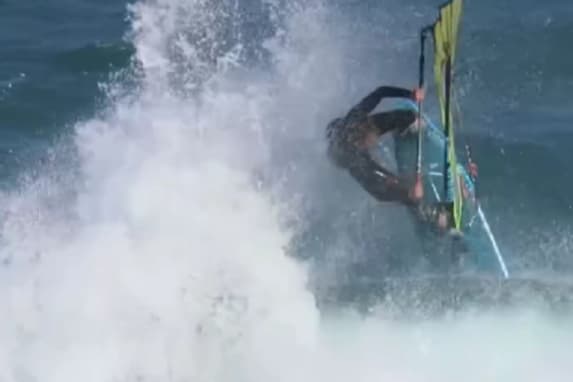 Crash Clip von Moritz Mauch