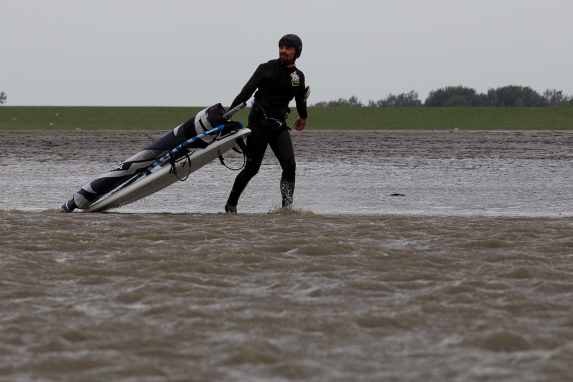 So machst Du Dein Windsurf-Material fit für den Saisonstart