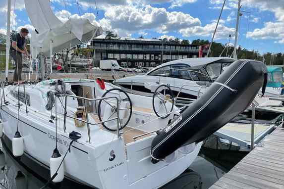Dinghy storage made easy