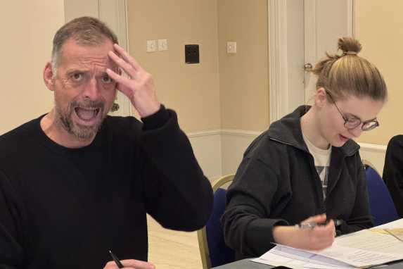 "Ils veulent te faire passer, mais tu dois être performant".