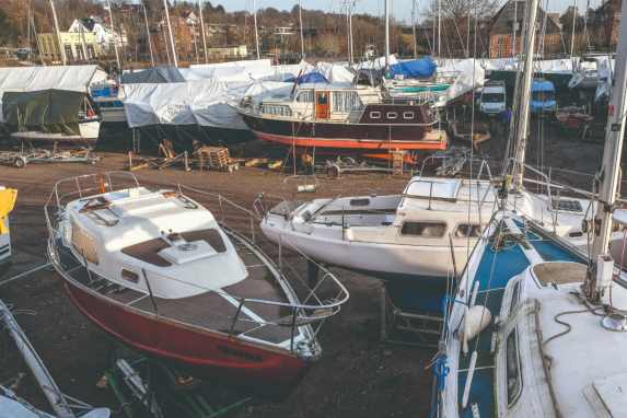 Neu, gebraucht oder gechartert – das gibt es zu bedenken