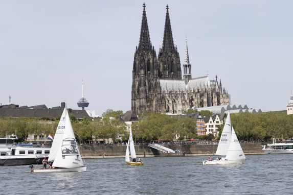 Weseler Segler gewinnen, Bayern holen Blaues Band