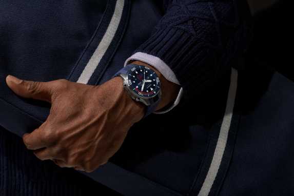 Smartwatch Garmin Marq Diver, klassischer Look mit Segelfunktionen