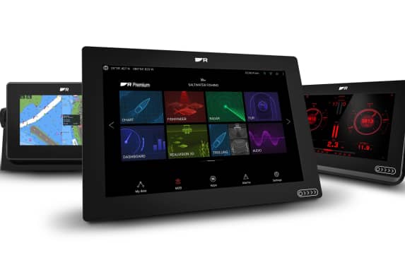 Axiom Plus & Lighthouse: Plotter and charts from a single source