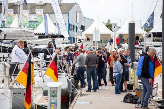 Tanti visitatori, grande atmosfera all'inizio della stagione fieristica