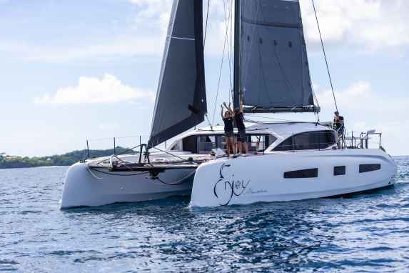 Premier bateau à l'arrivée