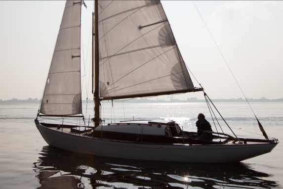 Einhandsegeln auf der Theater-Bühne