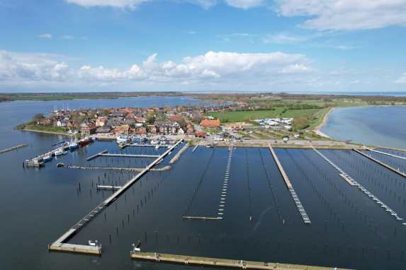 First marinas close for the winter season