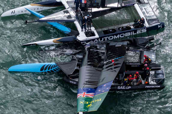 Terribile incidente ad Auckland - due feriti