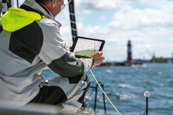 How to turn your tablet and smartphone into a digital control centre